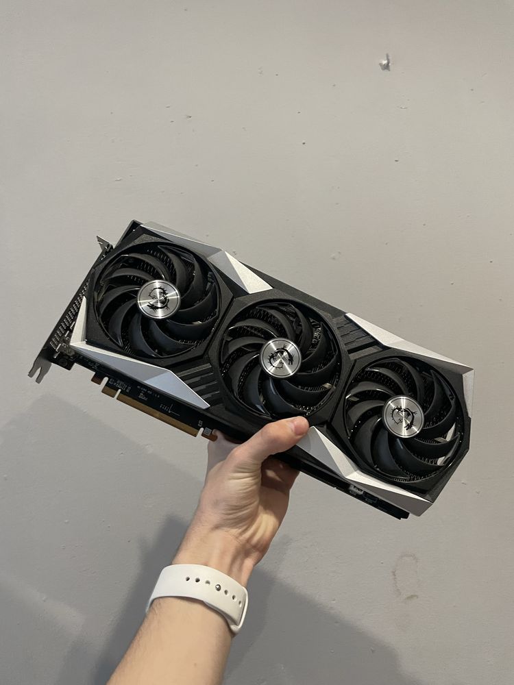 Radeon 6900 xt  Ідеал