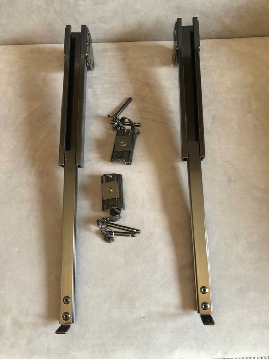 Uchyt na klawisze, keyboard - na ścianę. Standtastic 100TK Tier Kit