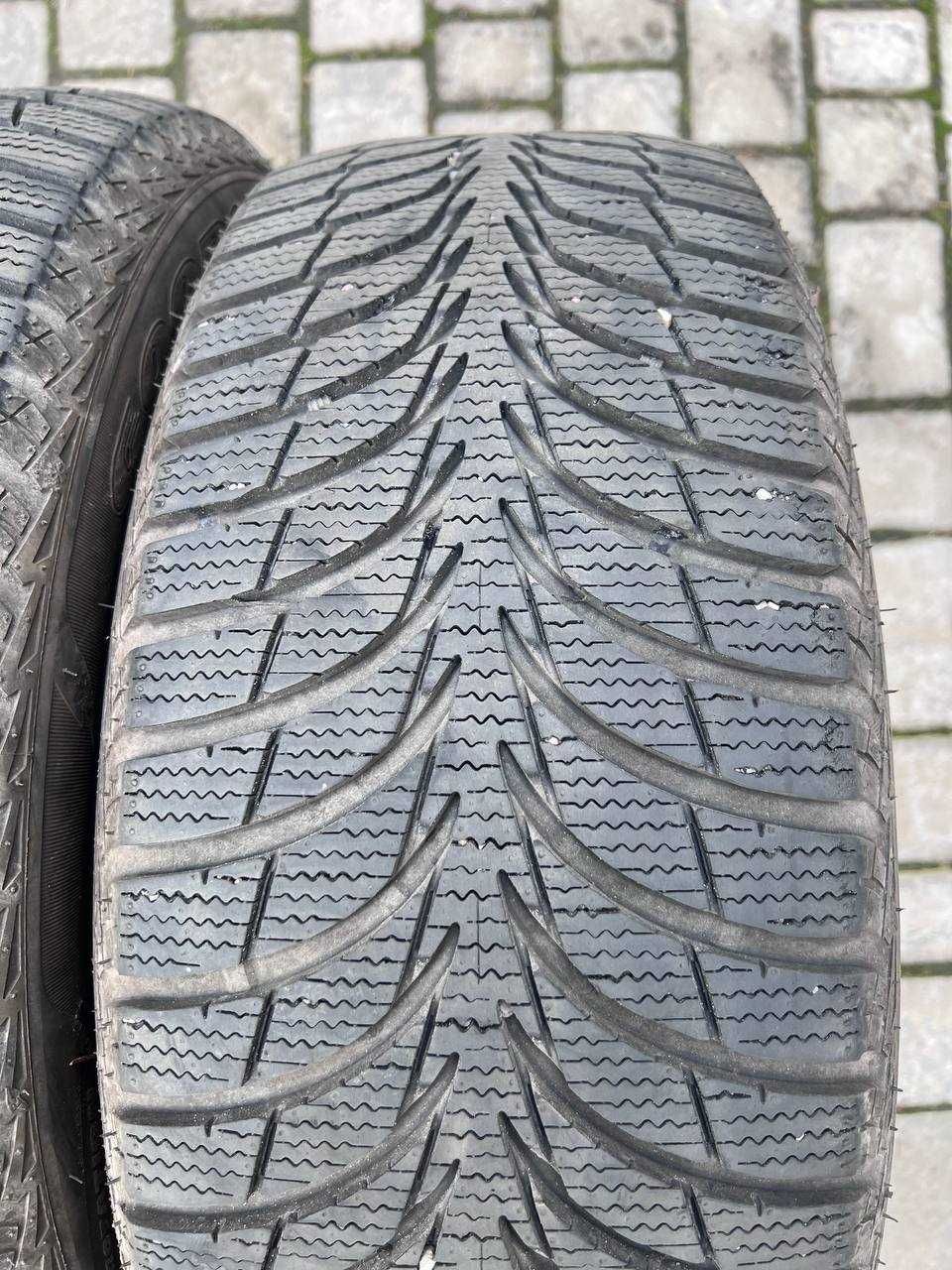 Зимова резина GoodYear Ultra Grip Ice Plus 215/55 R17 бу