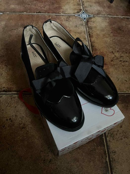 Nowe buty mokasyny loafersy skórzane damskie Loft 37 rozmiar 38