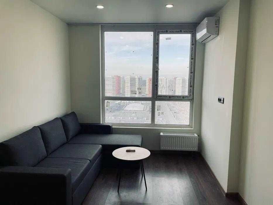 Продам 1к квартиру в ЖК Варшавський мікрорайон буд.2.1