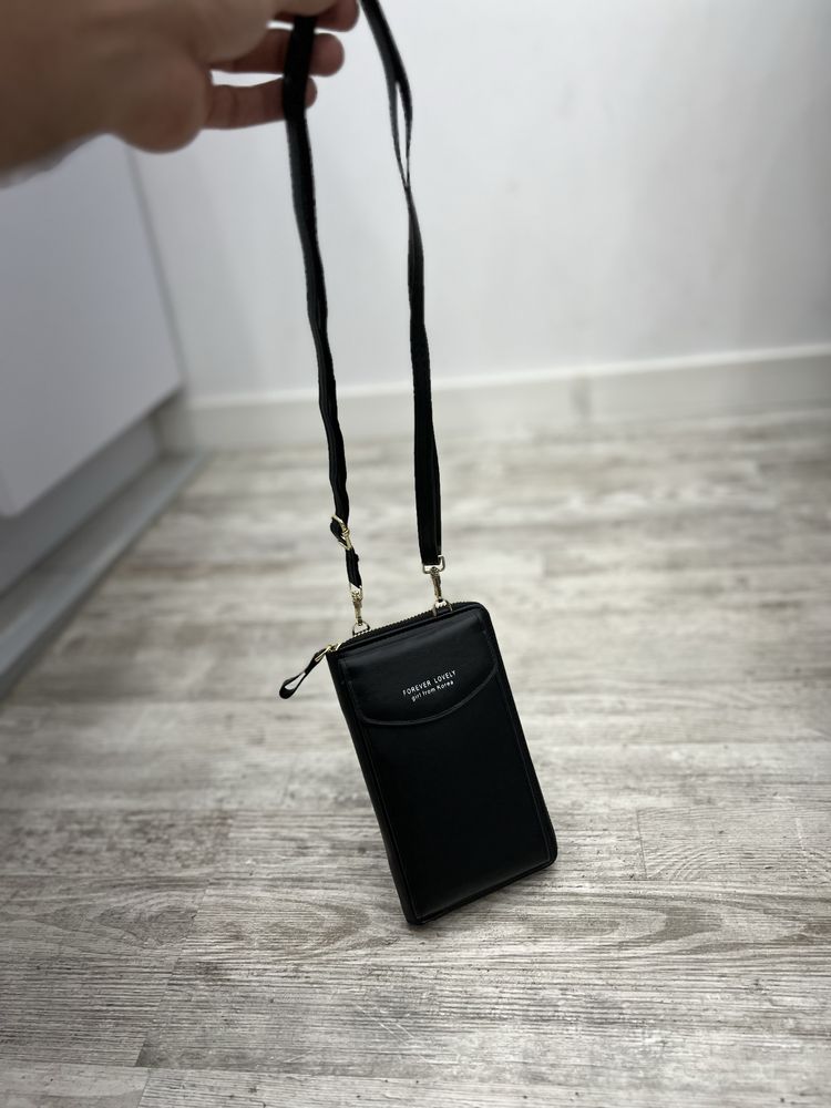 Saszetka, mala torebka na telefon i inne przedmioty