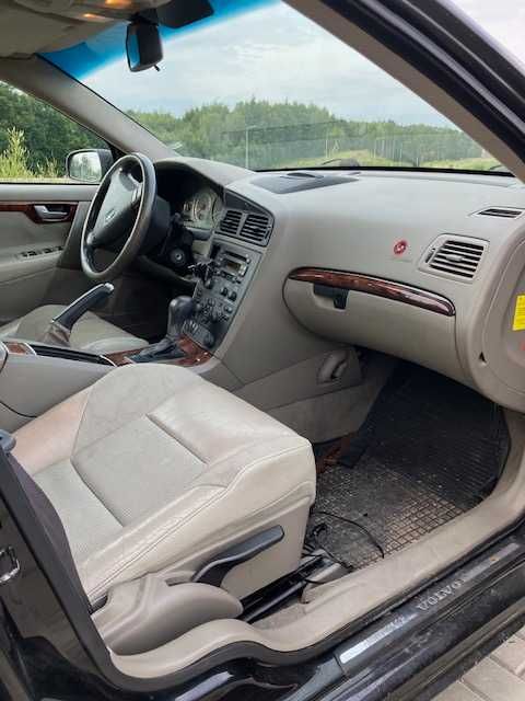 Volvo S60 D5 2.4D  120kW