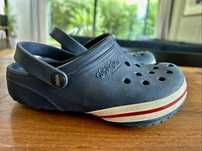 Granatowe Crocs’y w rozmiarze C11