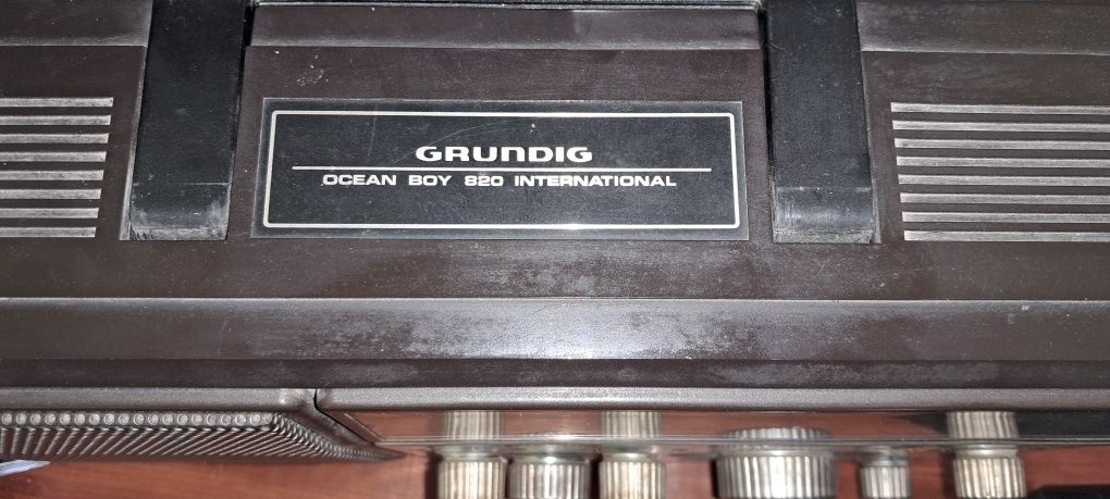 Radio Grundig Ocean  Boy 820