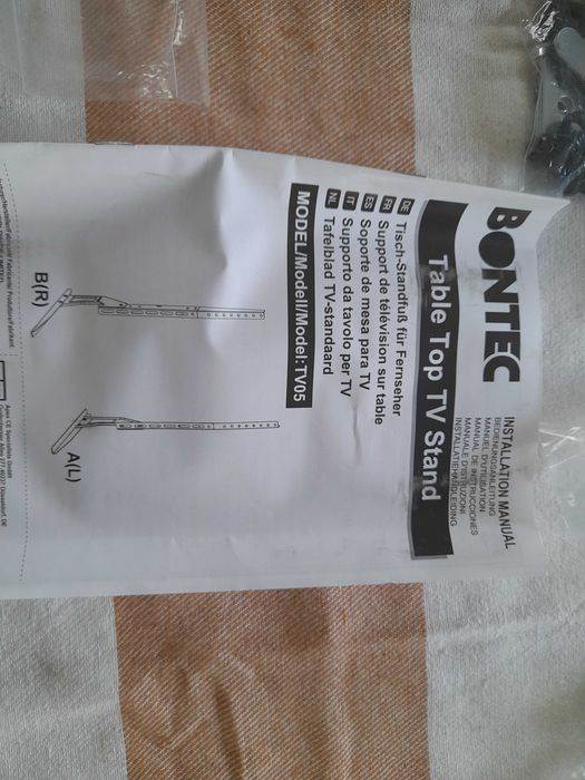 Uniwersalny stojak na telewizor 22-65 cali uchwyt 50kg BONTEC TV05