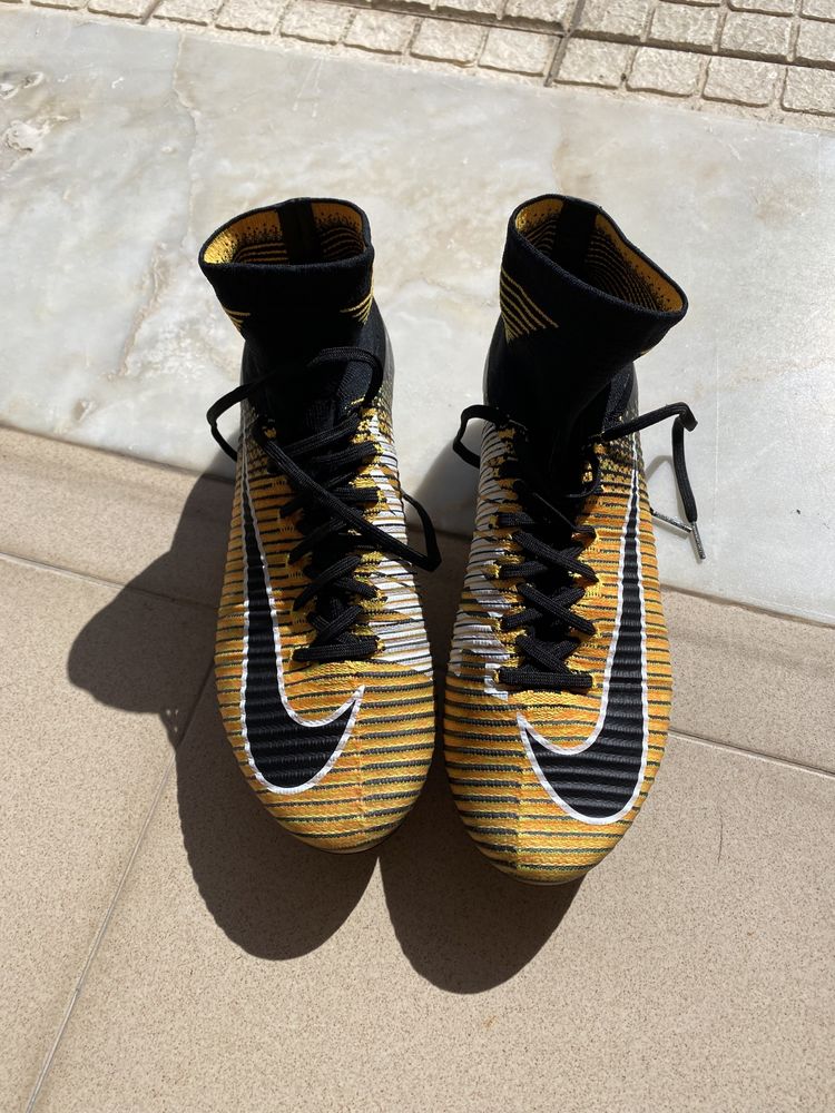 Chuteiras mercurial flyknit acc