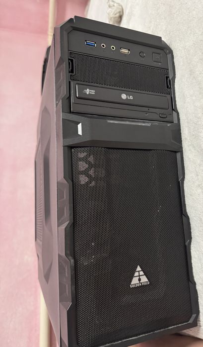 Продам б/у корпус для пк с дисководом