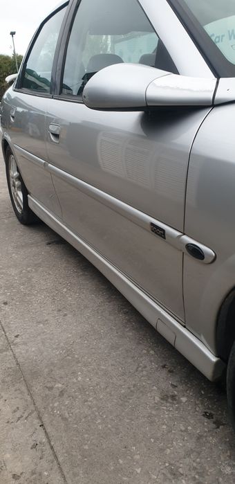 Opel vetra SPORT 1.8 16v edição limitada Como novo!