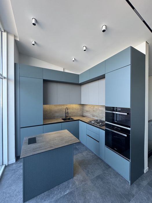 Кухня в сучасному стилі.