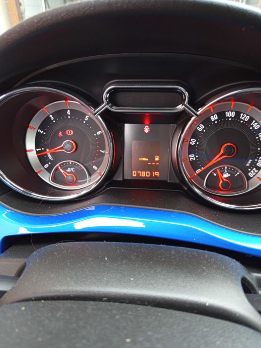 Opel Adam 1.4 Benz. 2015 rok. Przeb. 78019 km.