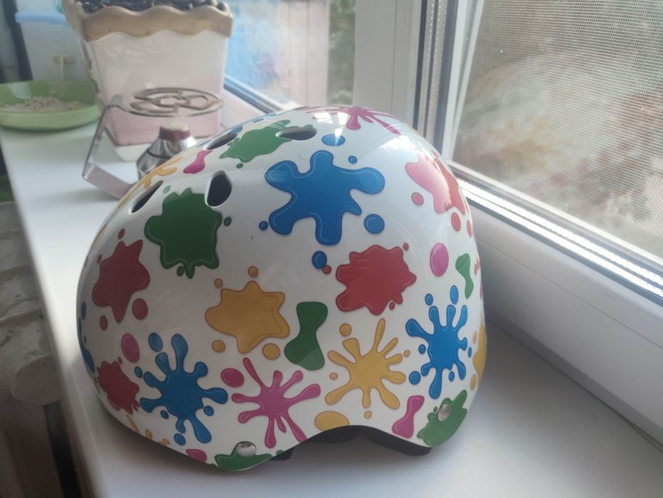 Продам шолом дитячий KiddiMoto(53-58 см.)