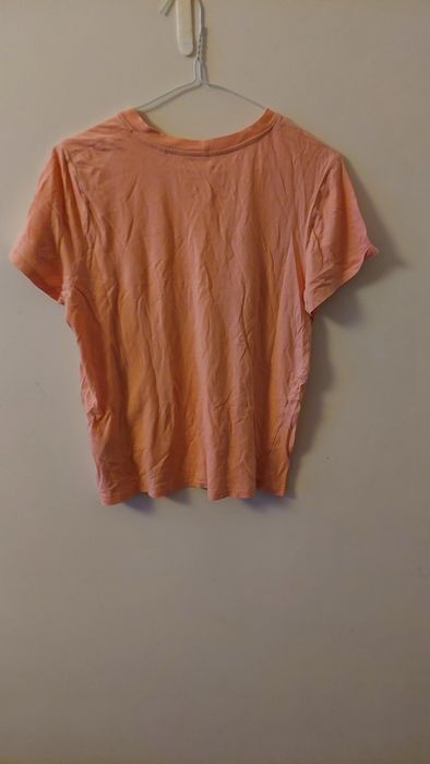 T-shirt w ładnym kolorze