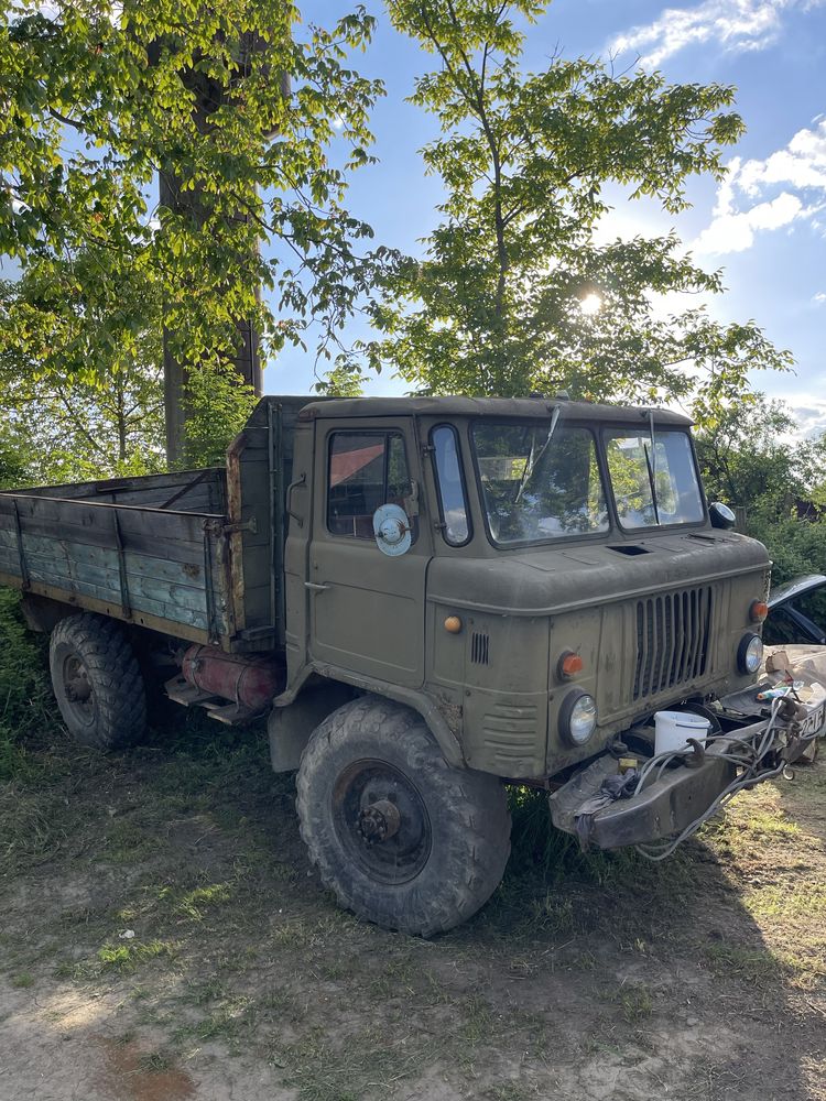 Газ 66 в хорошому стині все працює