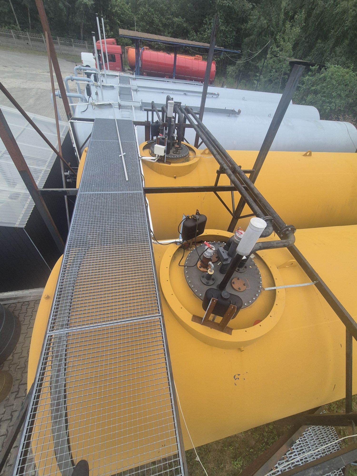 Zbiorniki 60000l dwuplaszczowe