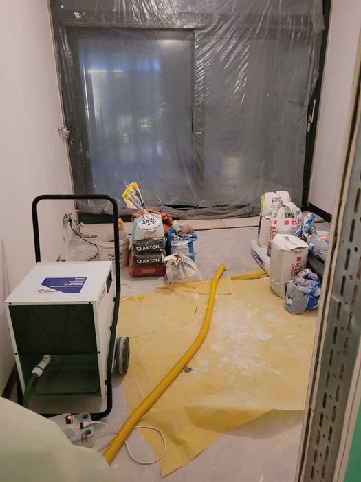 Wynajem osuszaczy Osuszanie po zalaniach Profesjonalnie Skutecznie