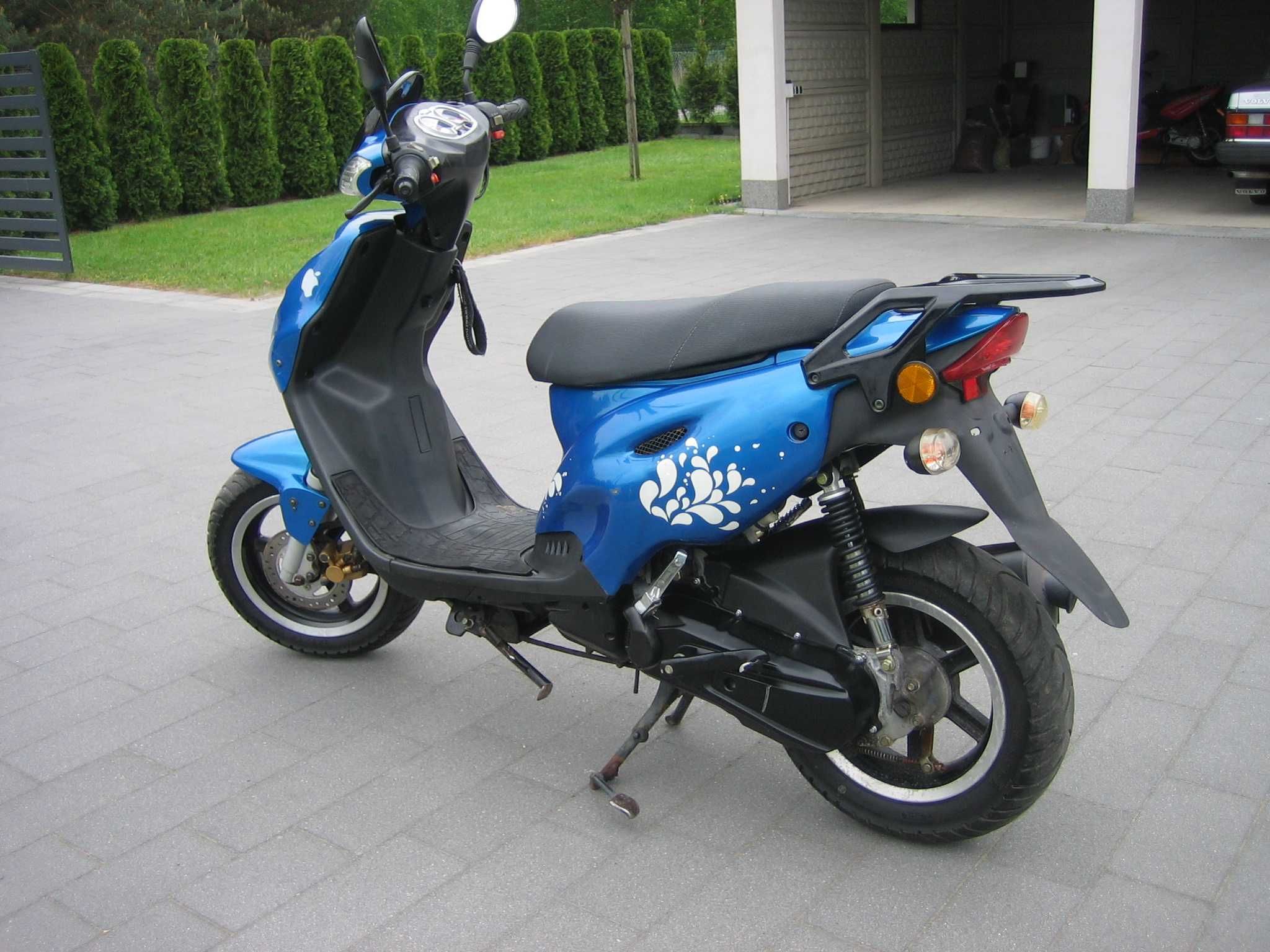 Skuter Explorer 2011 rok