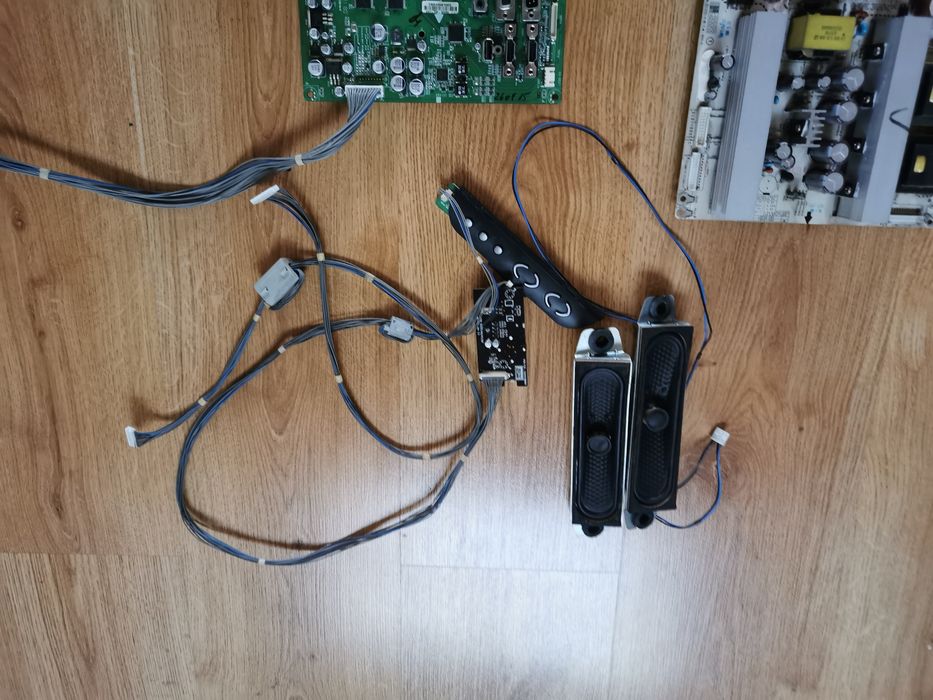 Zasilacz, płyta główna, głośniki do telewizora 47lg5000