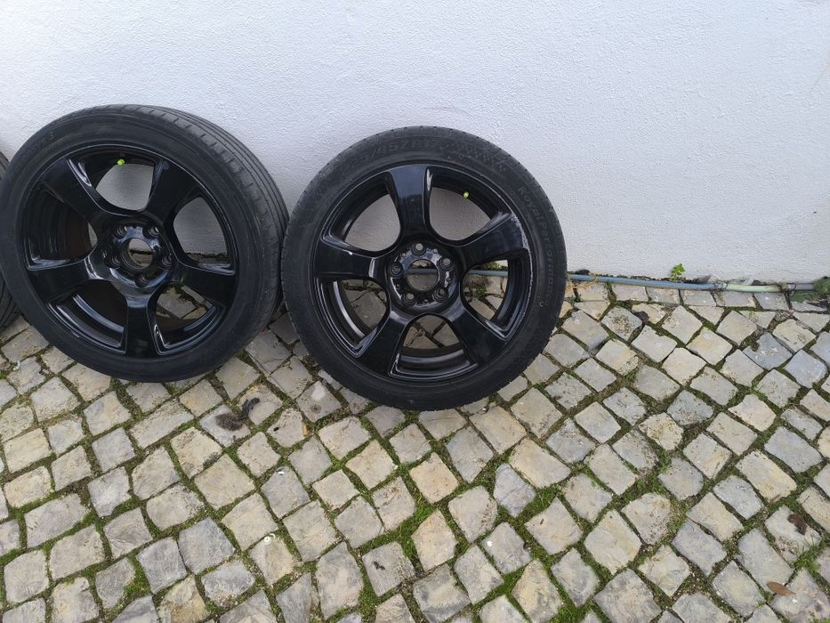 Jantes 17 com pneus praticamente novos
