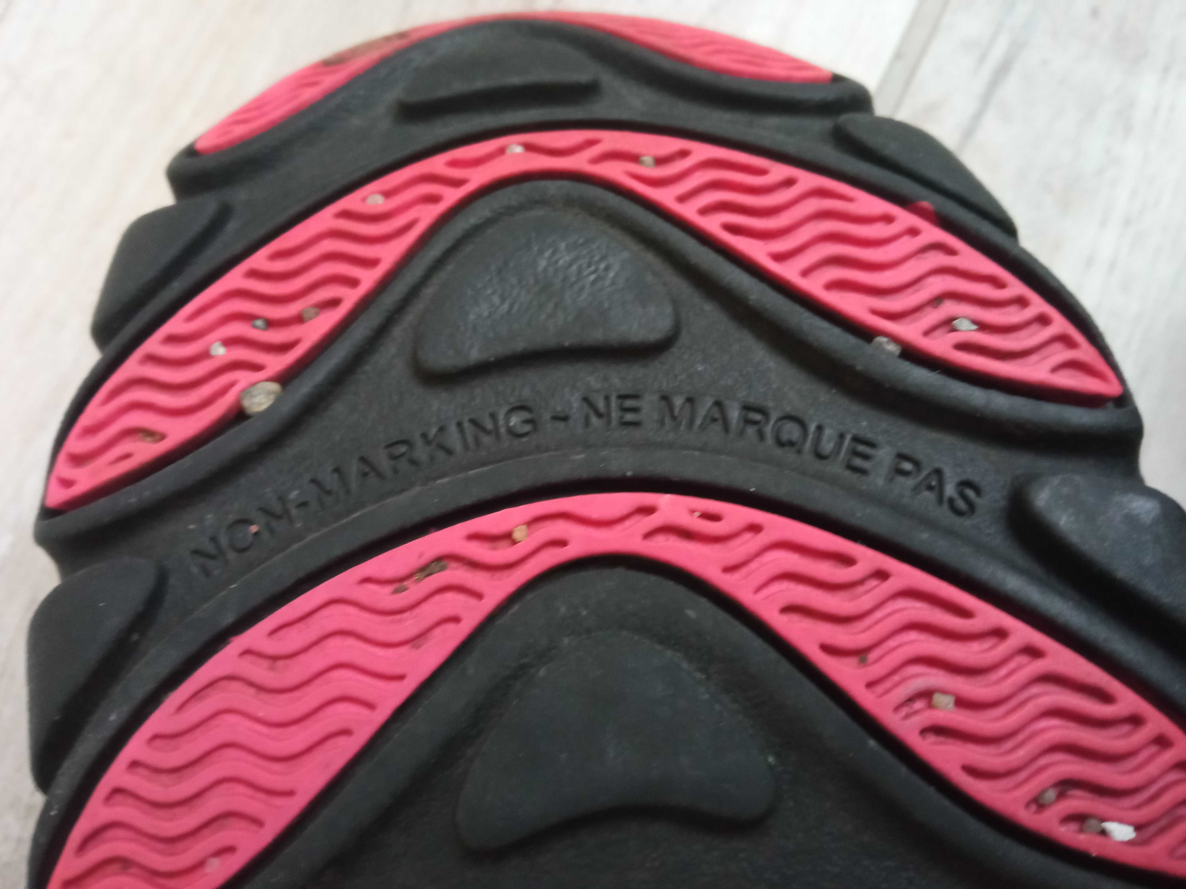 Sandały damskie Nike 37,5