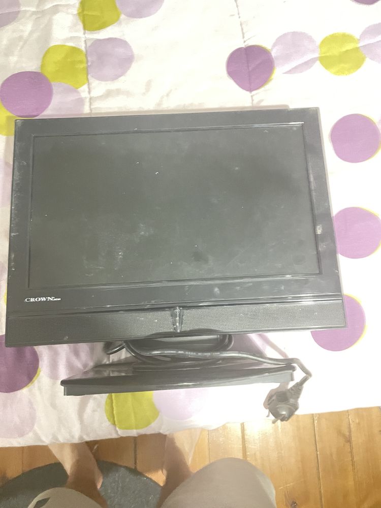 Pequena televisão lcd