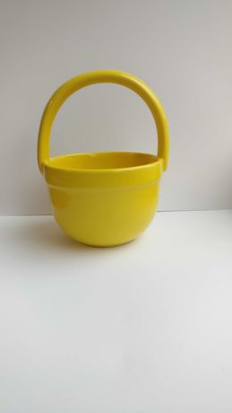 Ceramiczny cytrynowożółty koszyczek, żółty koszyk - vintage