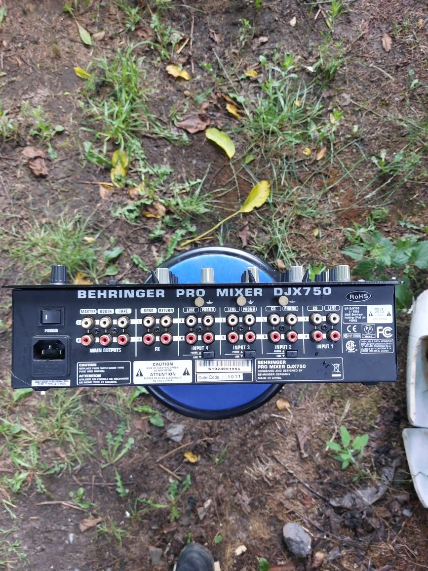 Mixer Behringer DJX750
