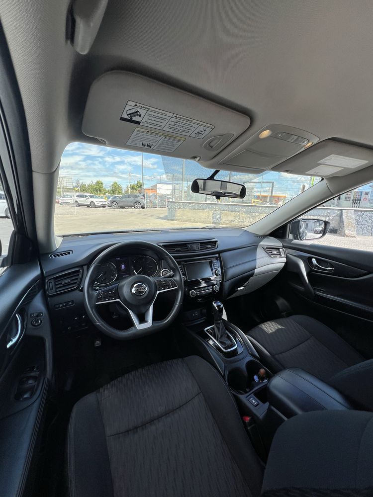 Продам Nissan Rogue SV