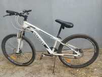 Продам велосипед "Дискавери" колеса 26".