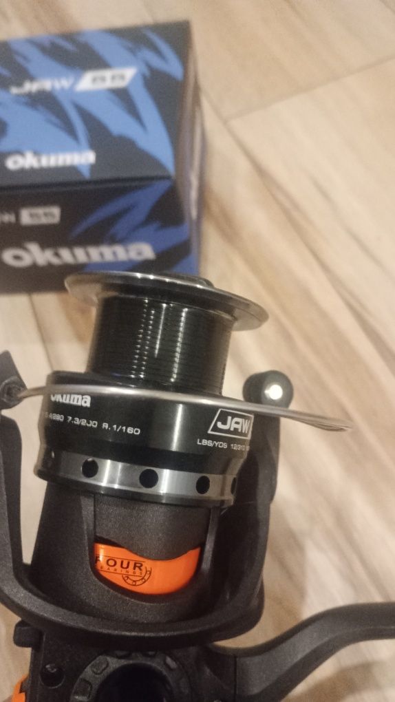 Kołowrotek spinningowy okuma jaw 55