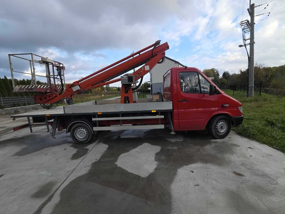 Zwyżka,Podnośnik koszowy Sprinter 16 metrów