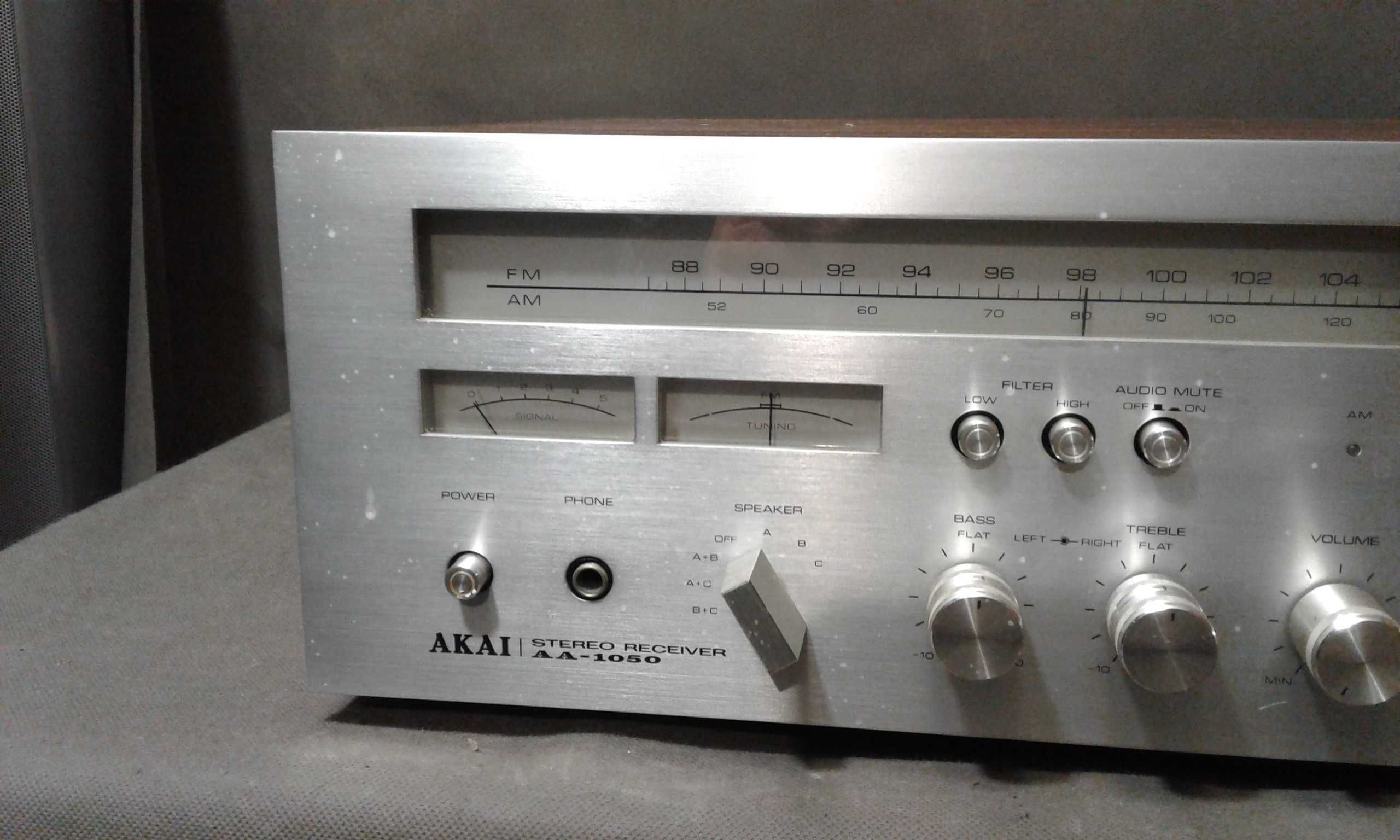 AKAI AA-1050,amplituner stereo vintage