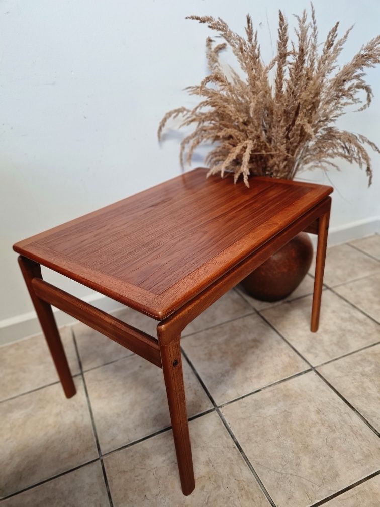 Stolik kawowy z drewna tekowego,marki Trioh,Dania lata 60,Mid-century