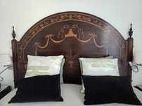 Cabeceira de Cama Dona Maria (madeira nobre e pesada)