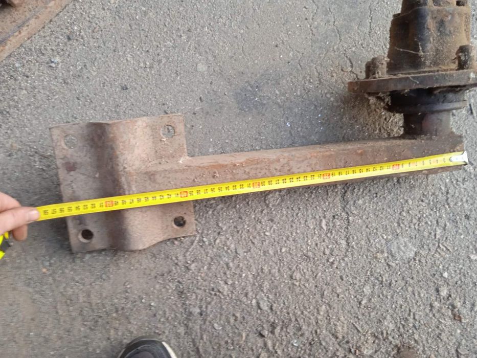 Продам стойку опорного колеса культиватора