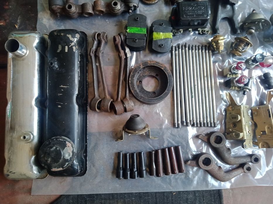 Передние повороты,габариты на ГАЗ 2401,2410,ВОЛГА пр-во СССР