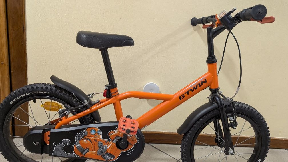 Bicicleta de  criança 3/6 anos