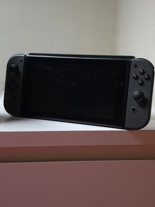 Nintendo Switch v2 (Usada) + 3 Jogos + Microfones