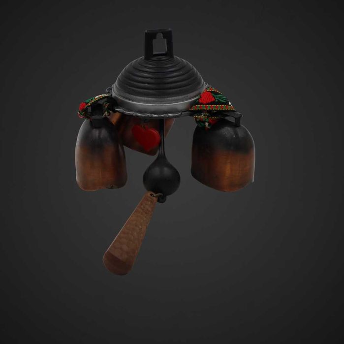 Dekoracyjny wiszący dzwonek alpejski  B5/092258