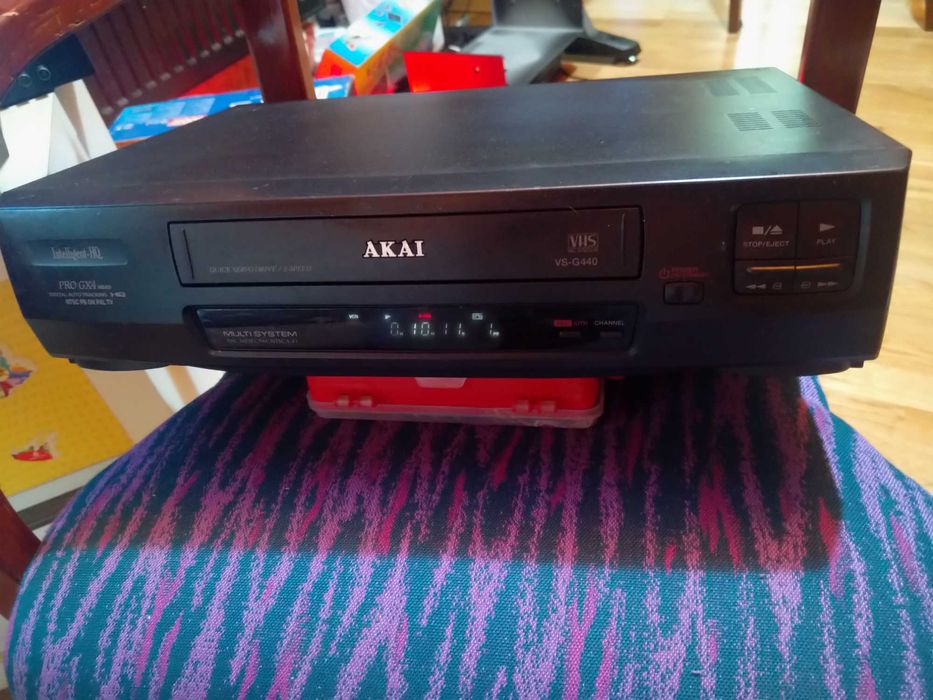 aKAI vhs odtwarzacz + fily wideo vhs