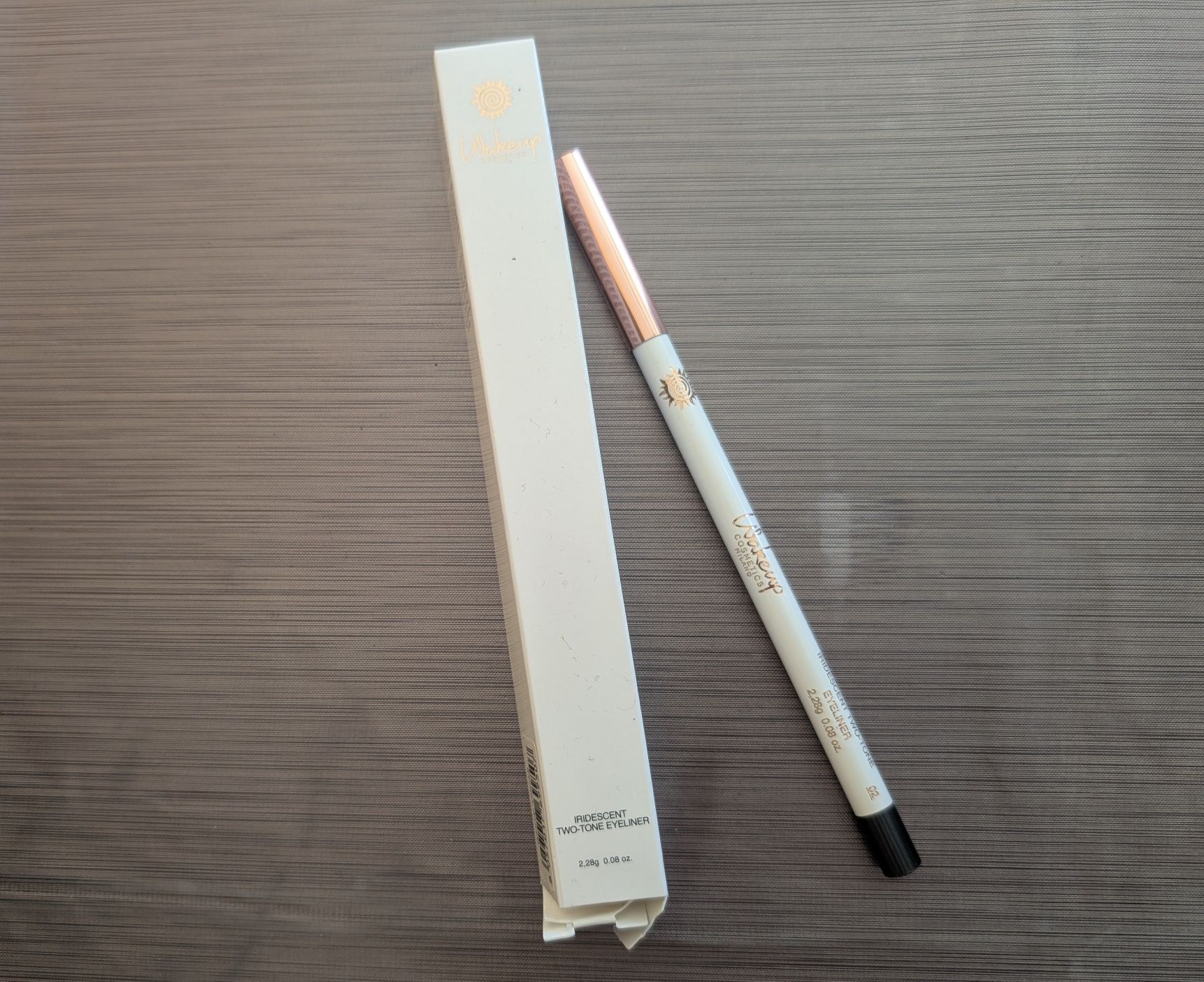 Wakeup Cosmetics Iridiscent Two-Tone Eyeliner 02 White Topaz