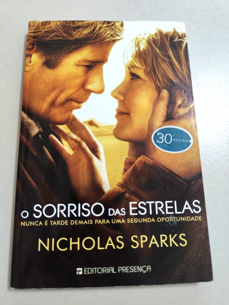 Livro: O Sorriso das Estrelas de Nicholas Sparks