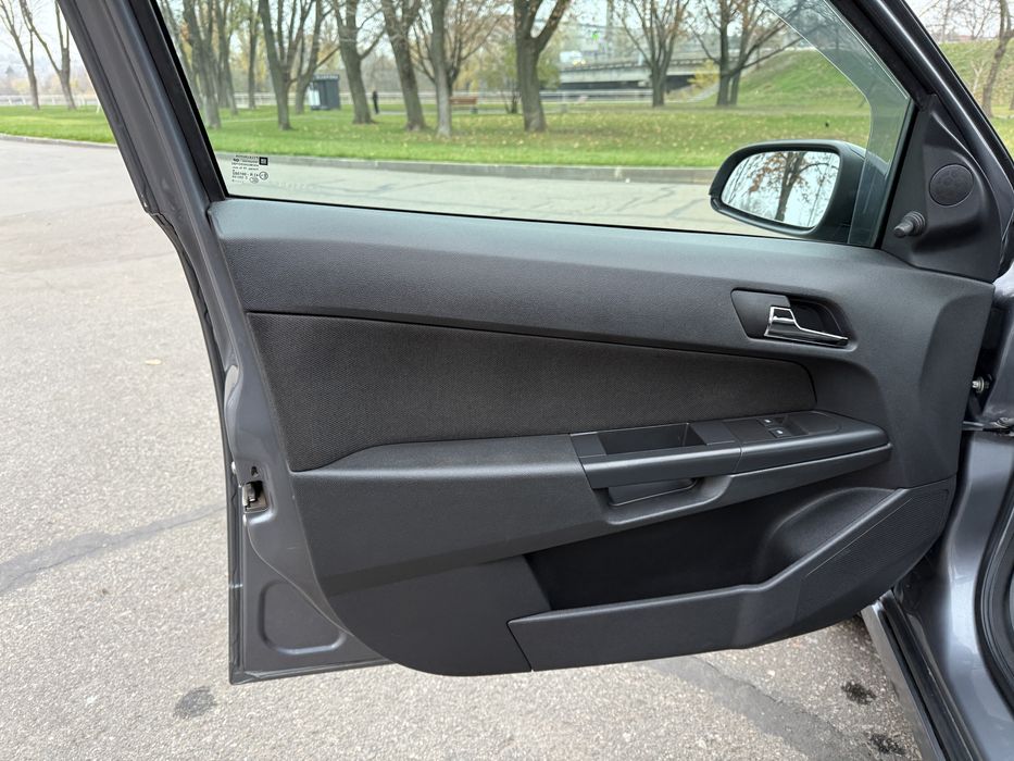 Автомобиль в отличном состоянии!