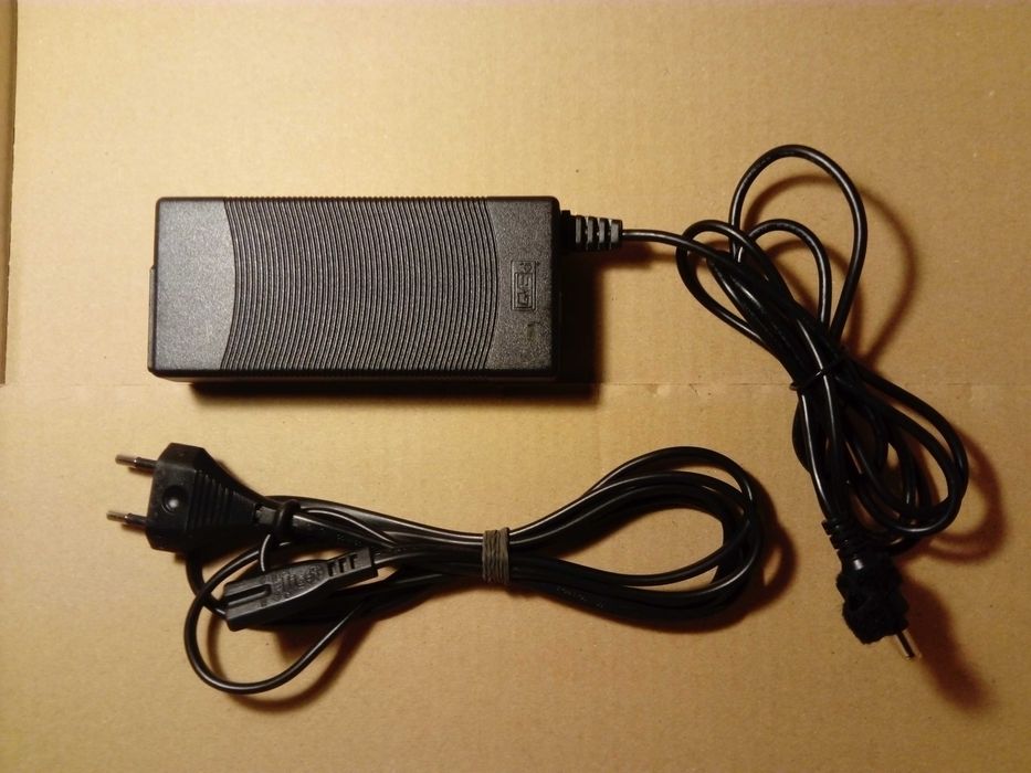 zasilacz Casio AD-E24250LW