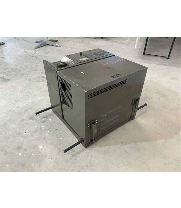 Генератор електроенергії Geko MS-41E - зарядний пристрій