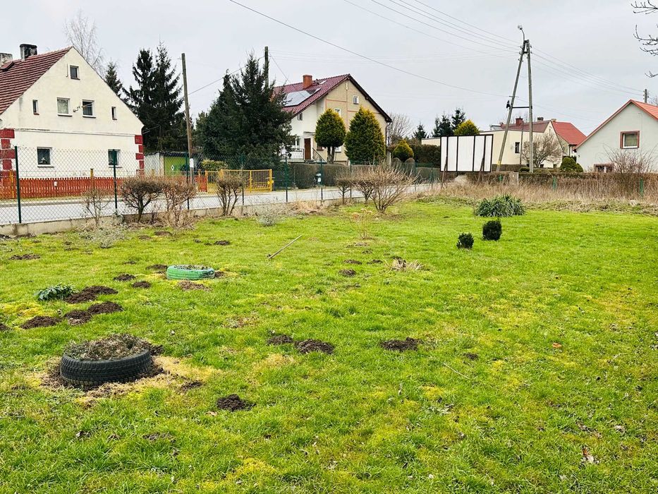 Sprzedam DZIAŁKĘ BUDOWLANĄ Przyłęgów gm. Żarów