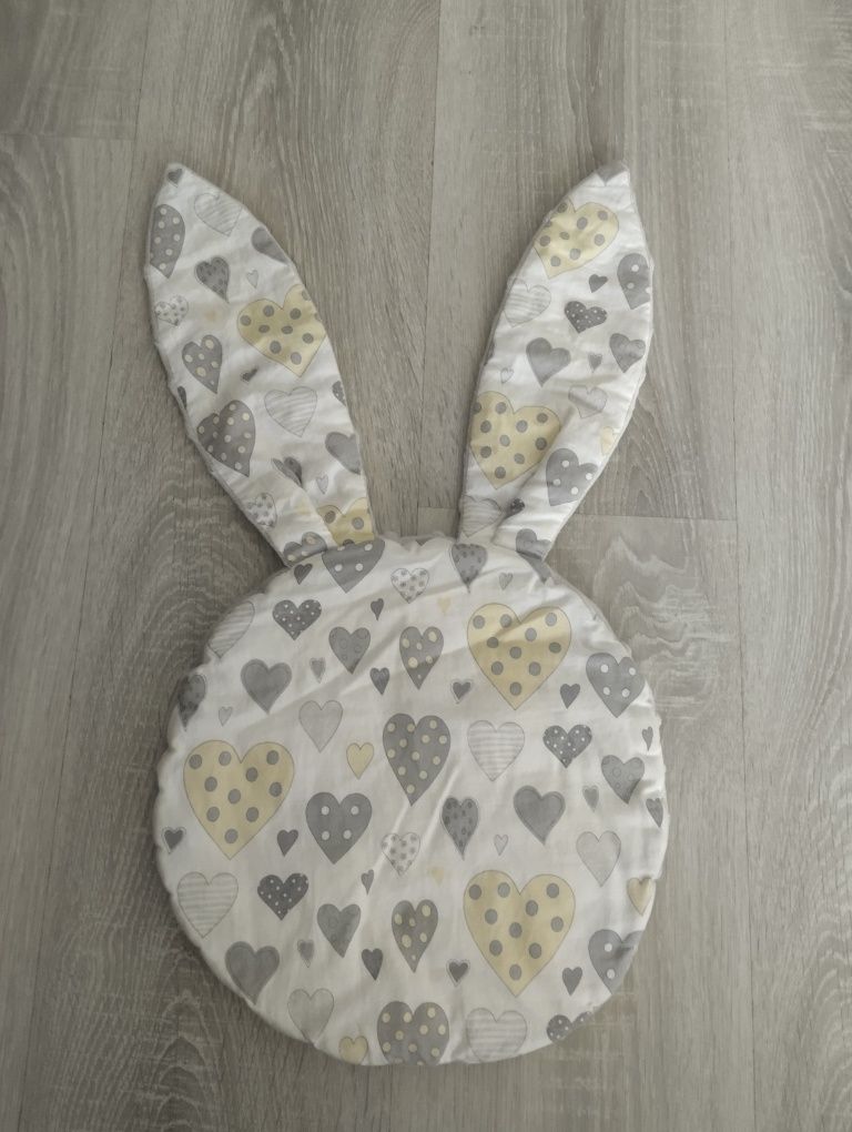 Poduszka dwustronna z uszkami bunny, handmade 
Możliwa wysyłka OLX