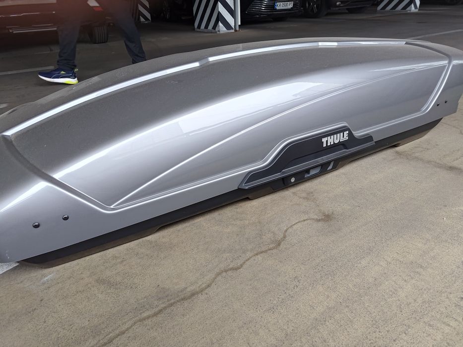 Поперечні рейлінги Thule + багажник THULE Motion XT XL 500 l