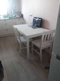 Stół sosnowy + 4 krzesla