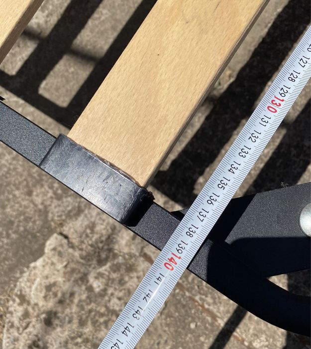 Ліжко 200х140 в доброму стані.